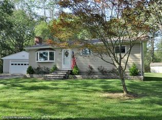 215 King Rd, Tiverton, RI 02878