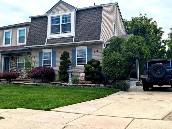 13 Fostertown Ln, Mullica Hill, NJ 08062