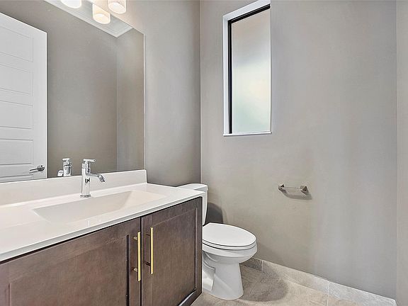 5th image of 10500 S Lago Vista Circle