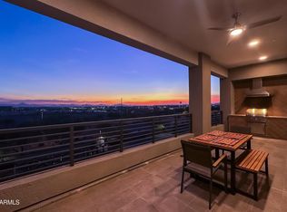 5250 E DEER VALLEY Drive #403, Phoenix, AZ 85054