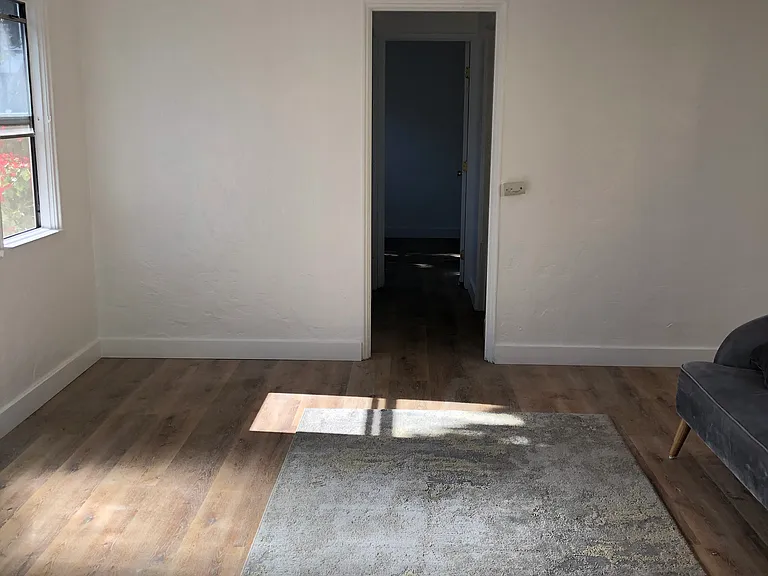 3101 Sherwood Ave #7 — Photo 8