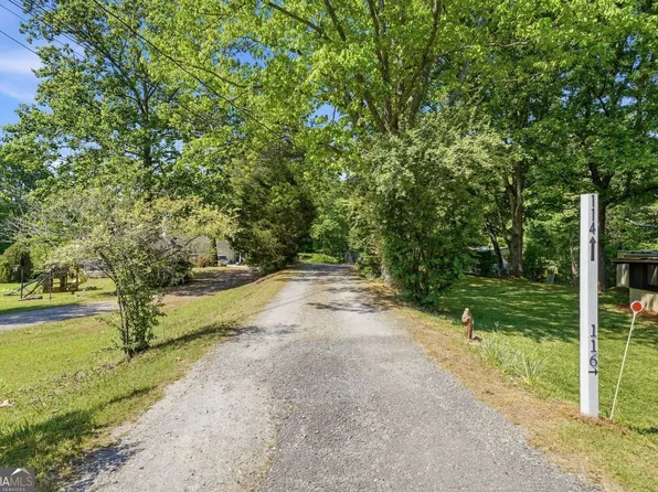 114 Oakcrest Cir, Canton, GA 30114