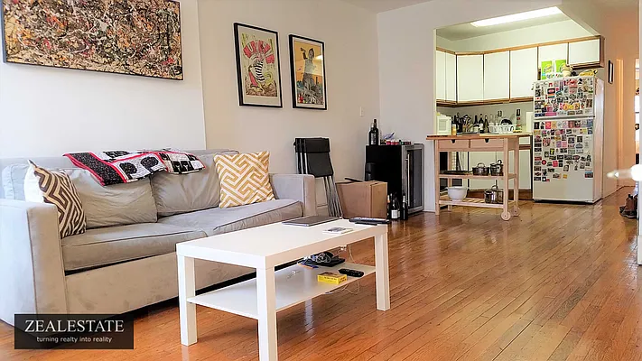 Rented by ZealEstate Group Inc | media 52