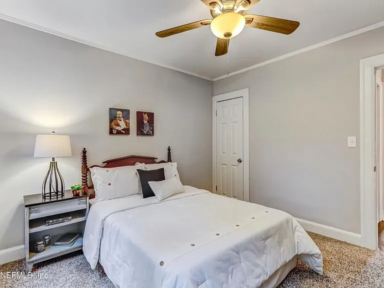 3344 Corby St — Photo 15