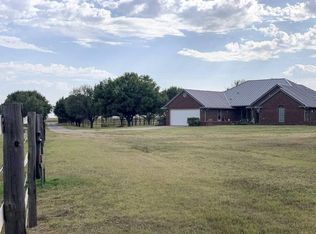 2602 E Wheat Capital Rd, Enid, OK 73701