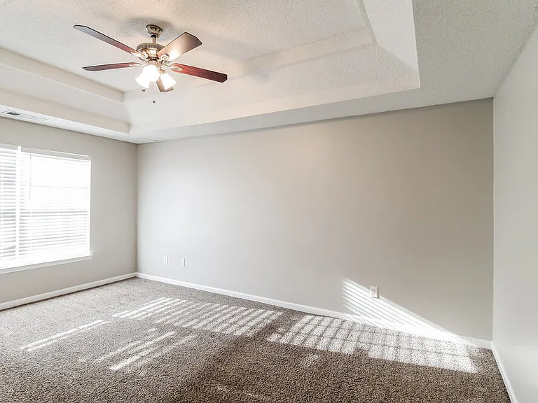 429 Grier Dr — Photo 10