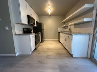 1160 Tollhouse Rd APT 203, Clovis, CA 93612