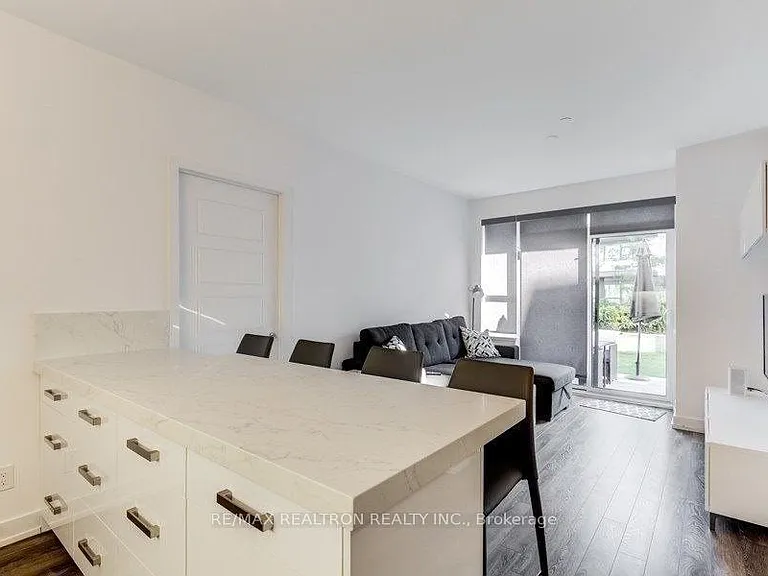 333 Sea Ray Ave #D127 — Photo 2