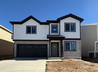 726 N Carrie Ct, Watkins, CO 80137