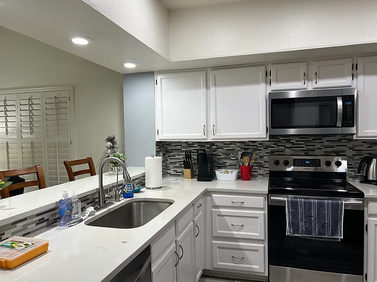 11079 E Yucca St — Photo 9