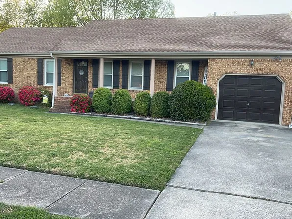 912 Weeping Willow Dr, Chesapeake, VA 23322