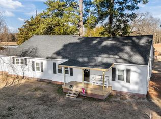 5947 Elks Road, Grimesland, NC 27837