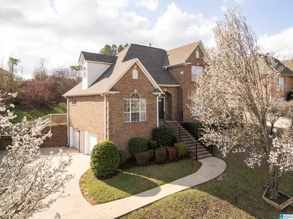 1435 Cambridge Blvd, Fairfield, AL 35064