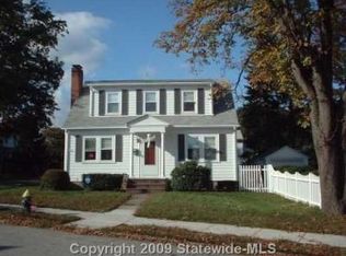107 Bolton Ave, Providence, RI 02909