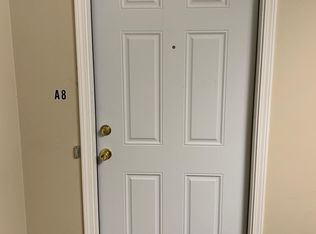 380 W Drahner Rd APT A8, Oxford, MI 48371