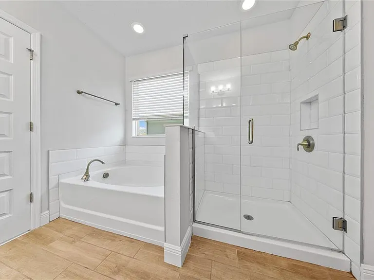15537 Mango Isle St — Photo 63