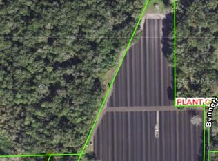 2618 Bennett Rd, Plant City, FL 33565