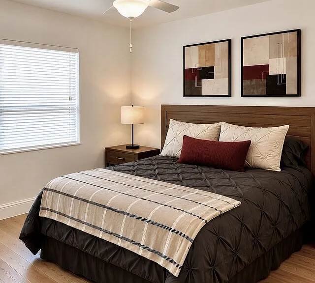 10800 Peach Grove St #5 — Photo 9