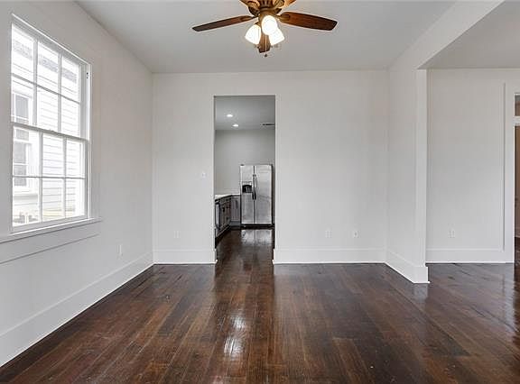 5th image of 307 Homer St