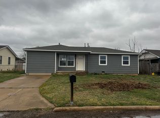 110 K St, Elgin, OK 73538