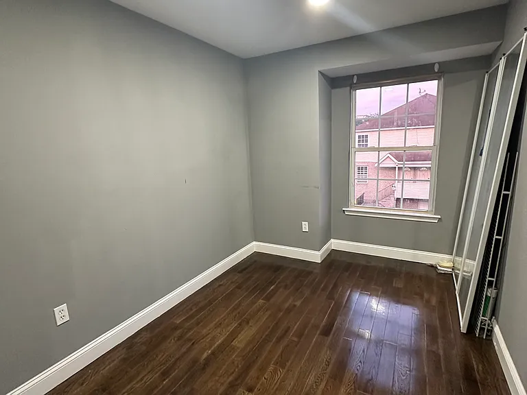 7311 Dane Ct — Photo 9