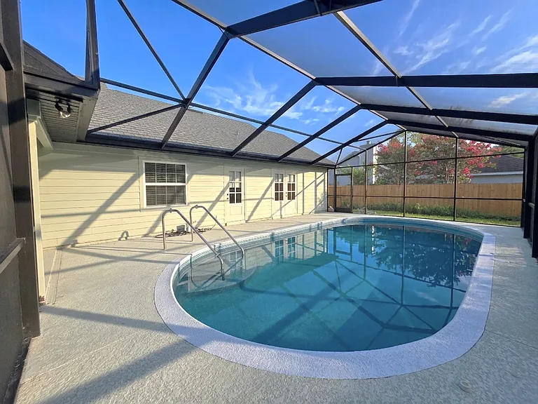 9405 SW 21st Ave — Photo 29