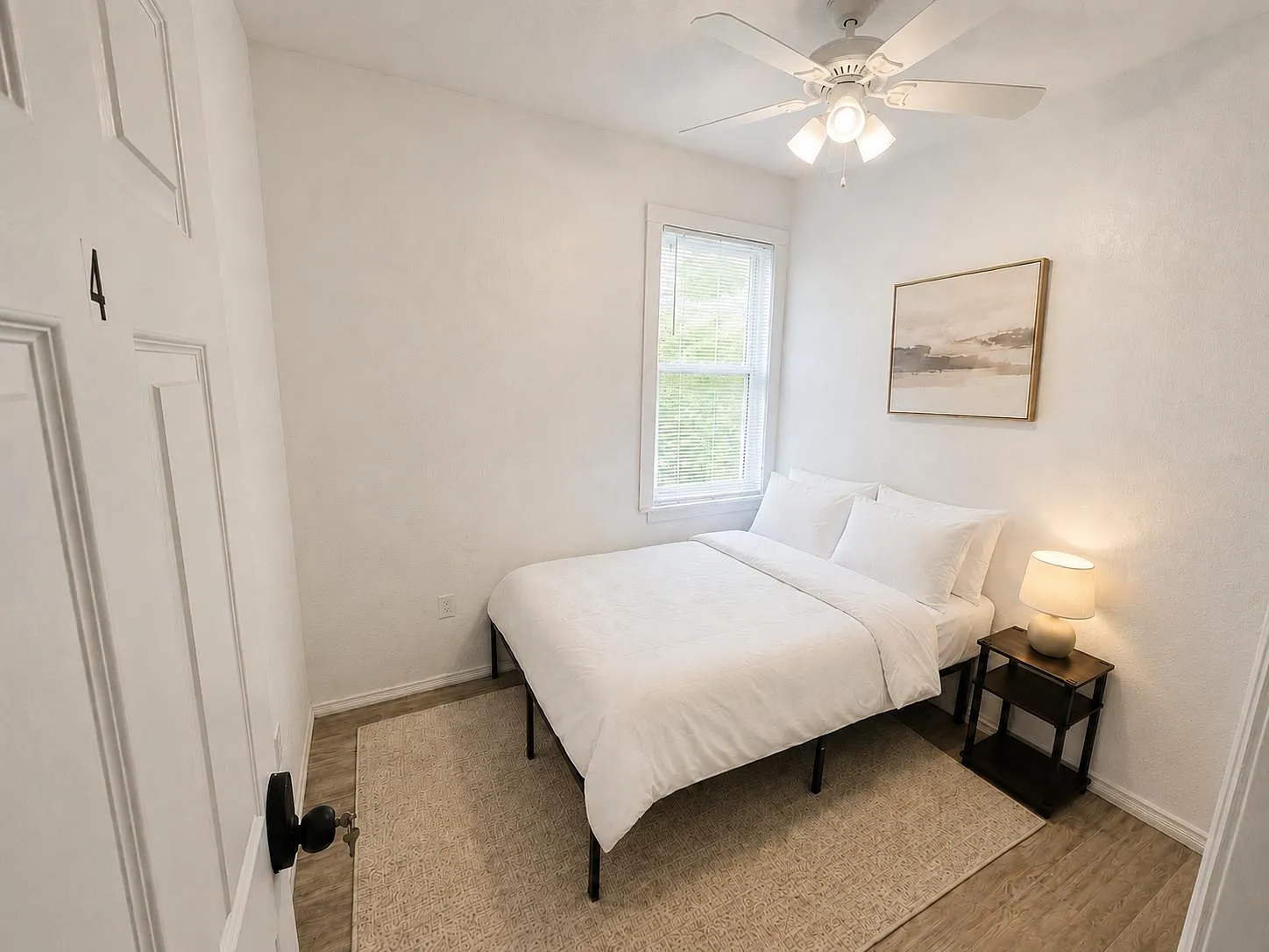 4 bed, 2.0 bath, 1197 sqft, $806 — Photo 2