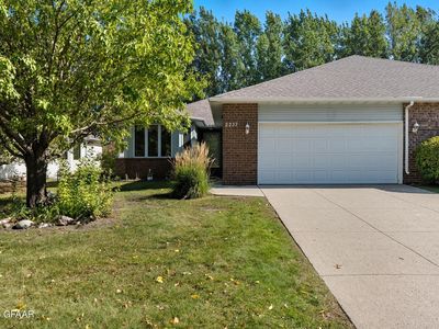 2237 S 36th St, Grand Forks, ND, 58201