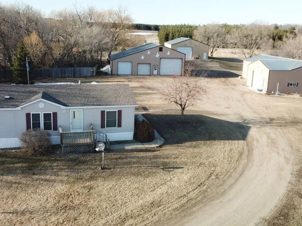 50688 428th Ave, Frazee, MN 56544
