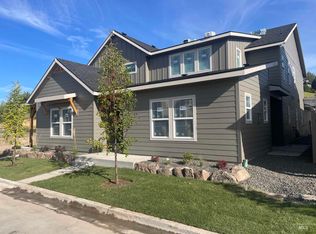1688 E Cutgrass Ln, Eagle, ID 83616