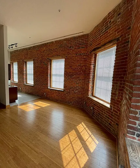Southern Stove Lofts — Photo 12