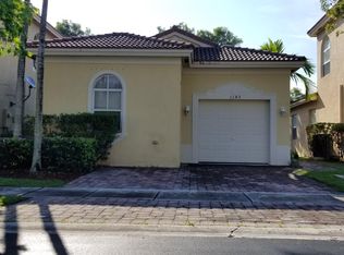 1143 NE 40th Rd, Homestead, FL 33033