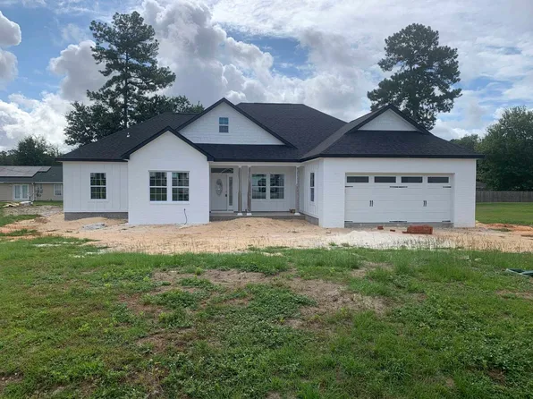 13 Ponderosa Ln, Midway, FL 32343