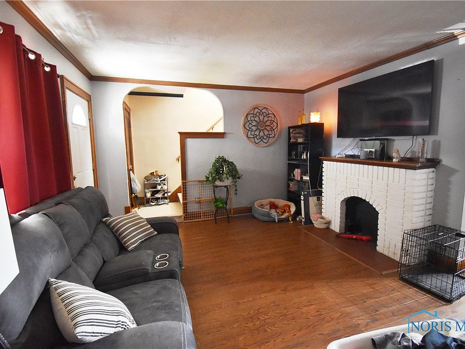 2014 Mansfield Rd, Toledo, OH 43613 Zillow