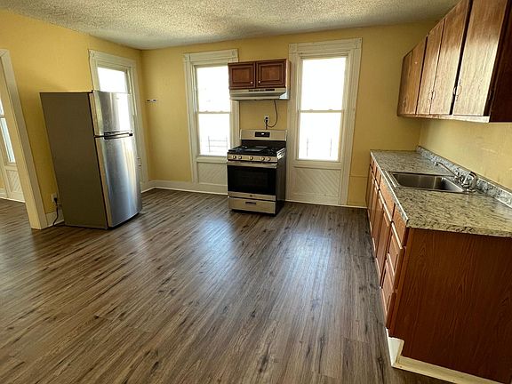 3rd image of 1305 Brinckerhoff Ave APT 2