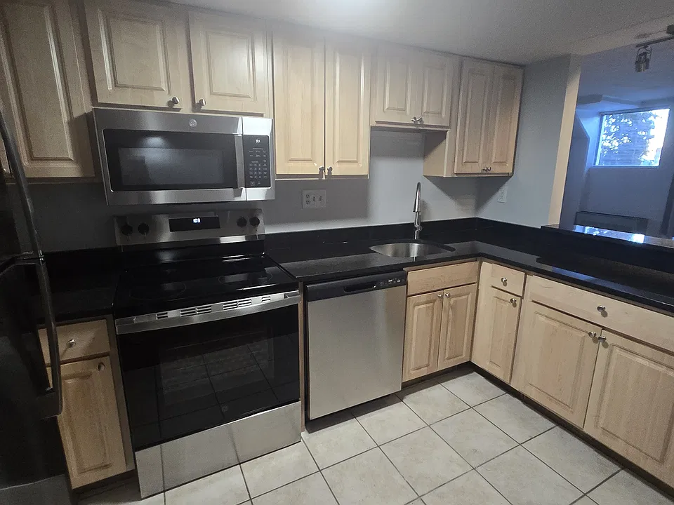 26 S Water St