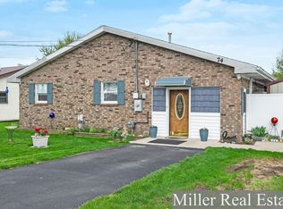 74 B Dr, Hastings, MI 49058