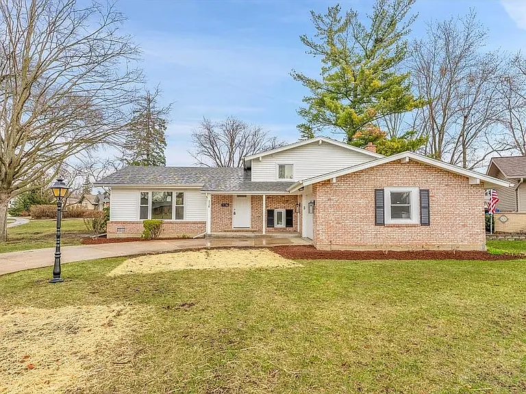 2115 N Elizabeth Dr — Photo 37