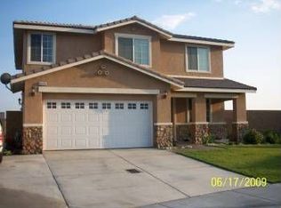 16429 Pine Wood St, Fontana, CA 92336