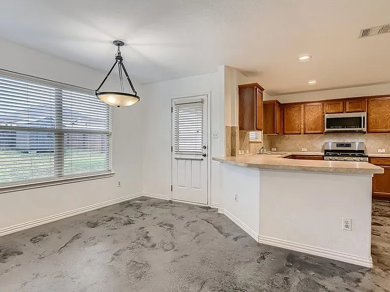 177 Flagstone Trl — Photo 32