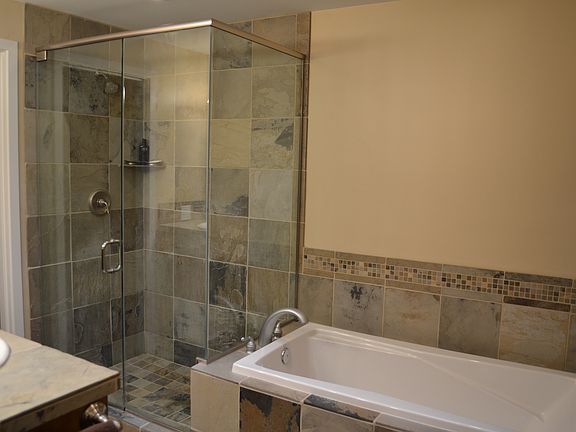 5th image of 9218 171st Ave NE