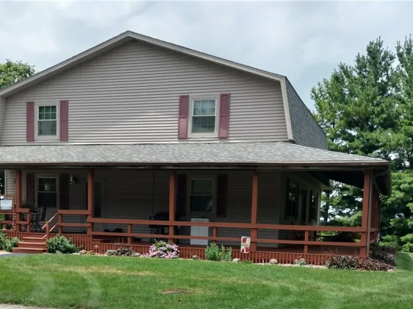 9663 Angle Crossing Rd, Oakley, IL 62501