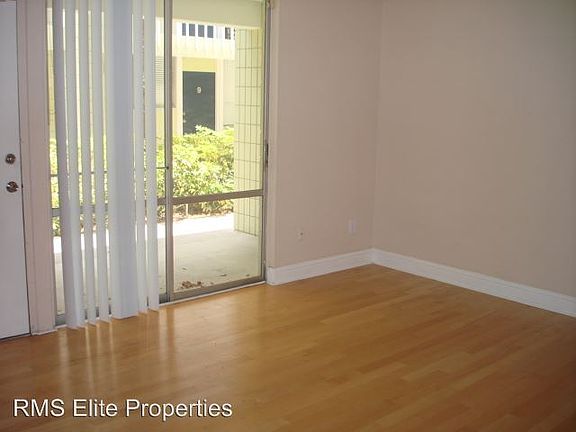 2nd image of 1301 S Howard Ave APT C17
