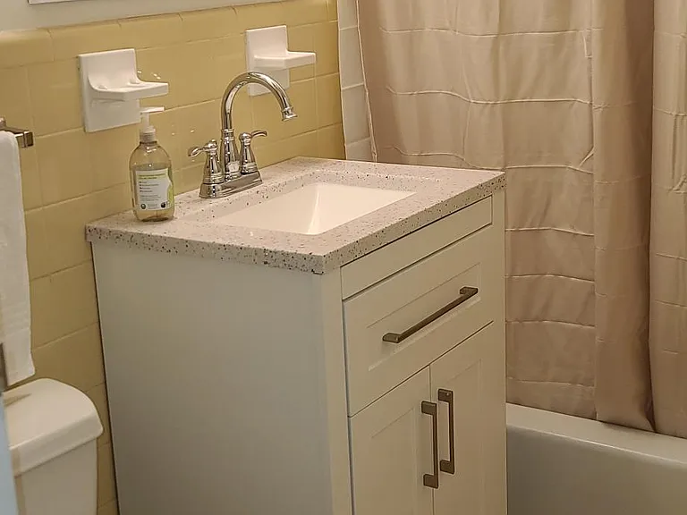 10401 Grosvenor Pl #518 — Photo 21