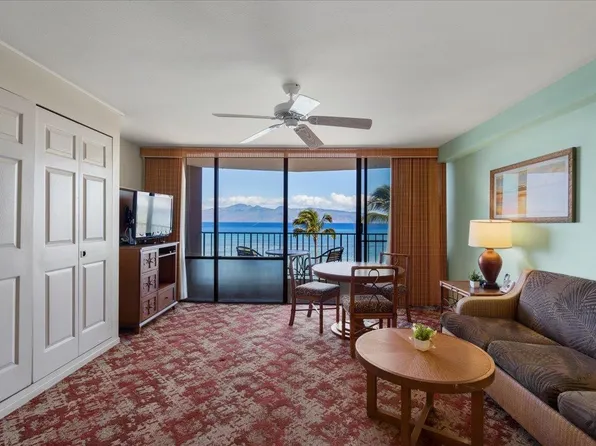4327 Lower Honoapiilani Rd #706, Lahaina, HI 96761