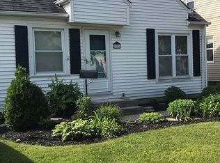 29936 Phillips Ave, Wickliffe, OH 44092