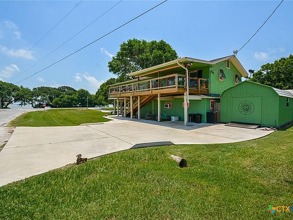 5th image of 2365 W Bayshore Dr