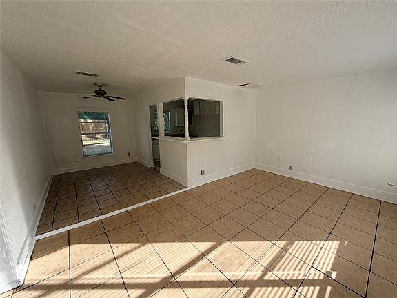 2nd image of 7318 Forrestal St