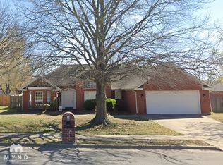 4349 W Bell Flower Dr, Fayetteville, AR 72704
