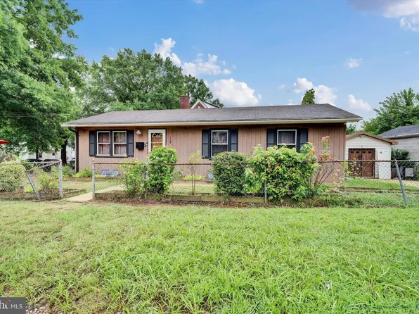 728 49th St NE, Washington, DC 20019